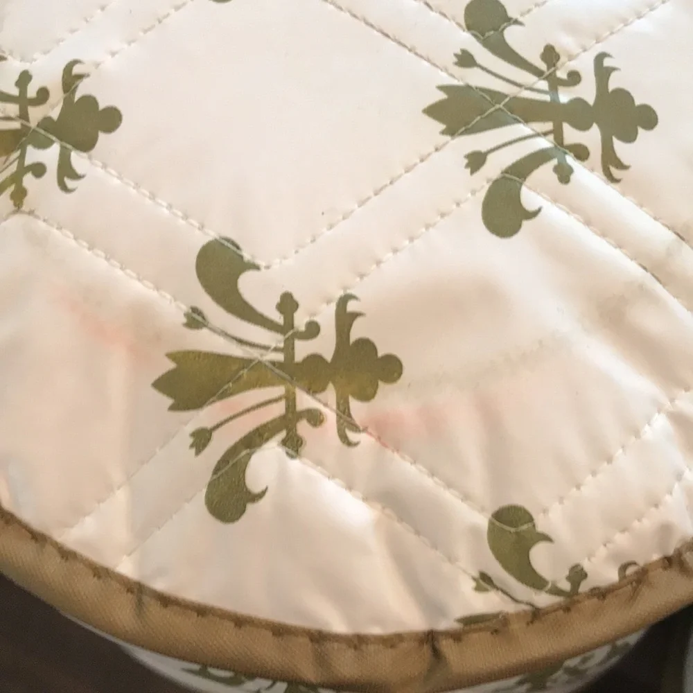 Vintage RARE Fleur De Lis Print Quilted Plastic Round Zipper Storage Set…